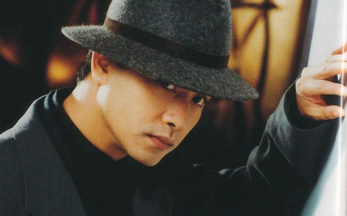 21年相守15年追思, 唐鹤德与张国荣一样, 都是感情“吝啬”者