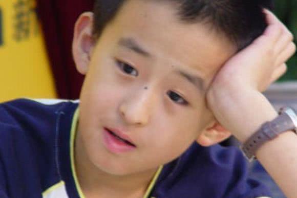 天才神童十岁考上大学十六读博，要求父母北京买房，现状如何？