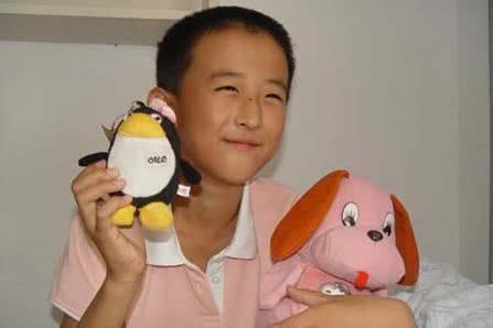 天才神童十岁考上大学十六读博，要求父母北京买房，现状如何？