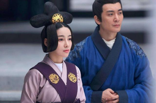 在热播《凤囚凰》中兰若的扮演者是谁，撞脸baby引起关注