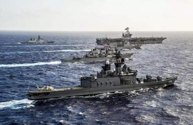 挑衅不断！美日菲印四国军舰齐聚南海举行军演，中国官方强势回应