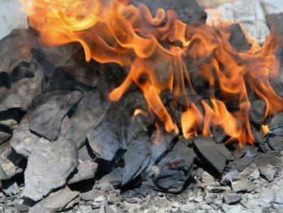 ​羡慕不已! 中国发现了一超级油田, 储量50亿吨, 全国可使用83年