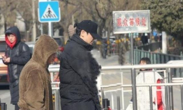 沈腾、贾玲、张小斐现身春晚三审现场，87岁的他也出现在现场！