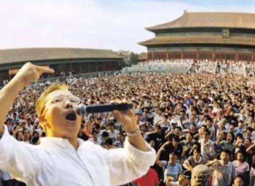 当年“疯狂英语”的创始人李阳，现状如何？令人唏嘘