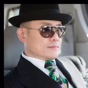 ​周立波连发五条微博斥唐爽为“恶狗”，两人再次互呛新证据