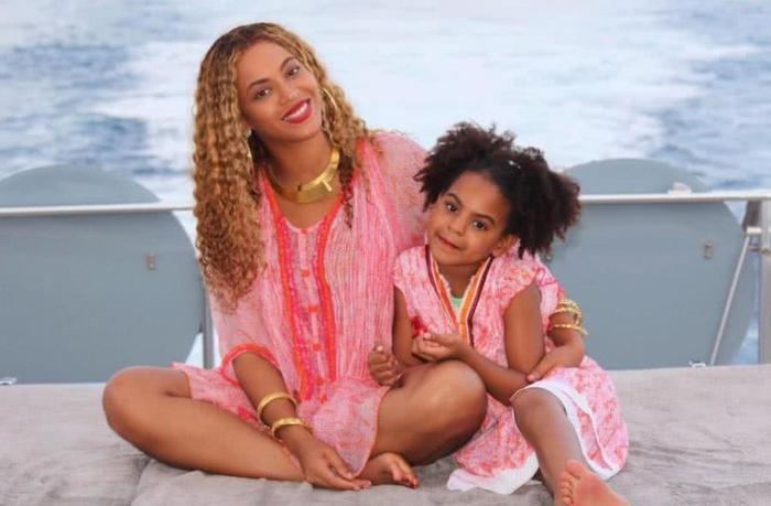 碧昂丝的女儿太“恐怖”了，很多人都害怕她长大，网友：打扰了！