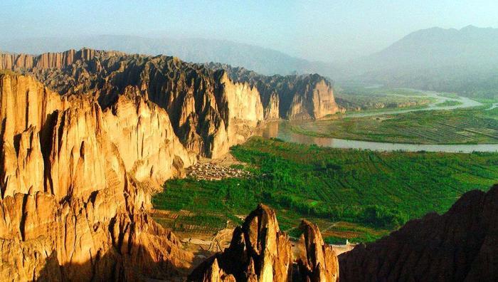 国家地质公园-黄河石林：沧海桑田，铸就西北一抹柔情