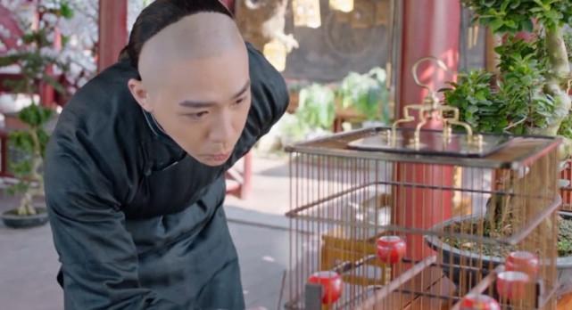 俞灏明确实因毁容脸僵了，仍被夸有演技靠得是这细节