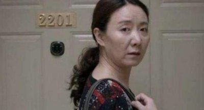 ​她继“静白师太”“樊胜美嫂子”后，迎来正面角色，长相似娄艺