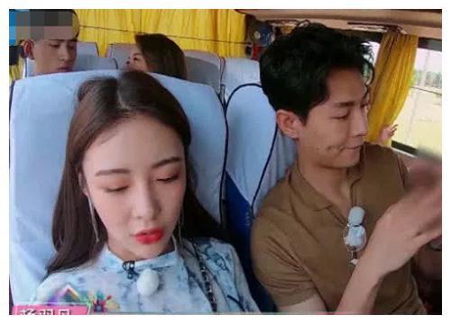 综艺素人嘉宾又成“作女”，把老公气到落泪，钟楚曦出言劝和