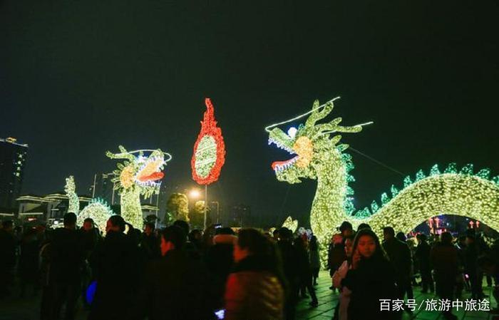 江苏常州淹城元宵灯会，由于这个原因，游客表示不想再来！