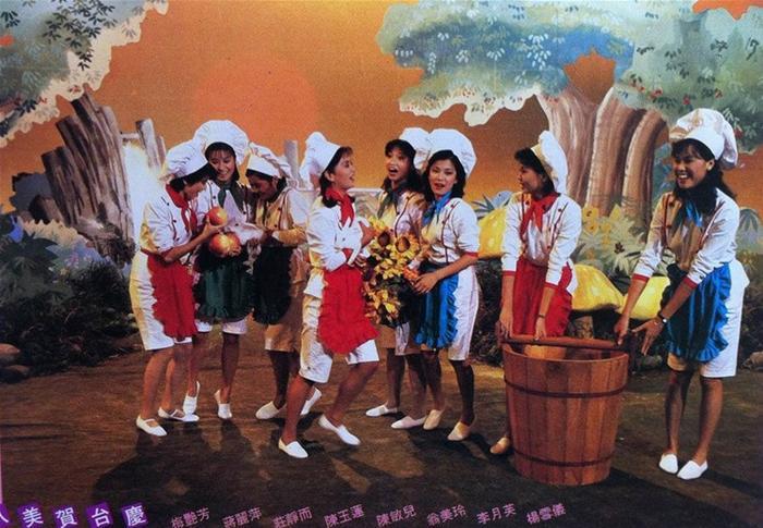 镜头下永远的俏黄蓉翁美玲，这些旧照珍贵的想哭