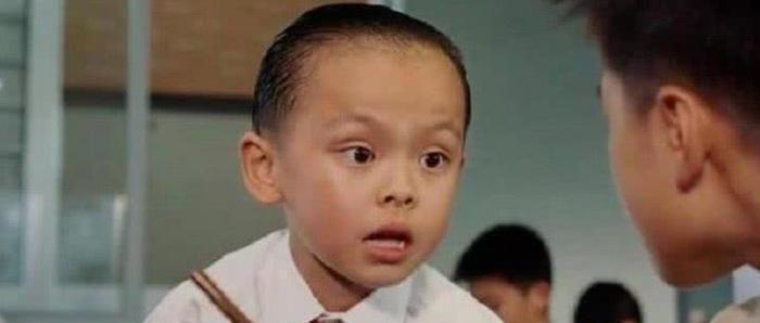 十年前《长江七号》中的三个“小伙子”, 如今竟都出落的亭亭玉立