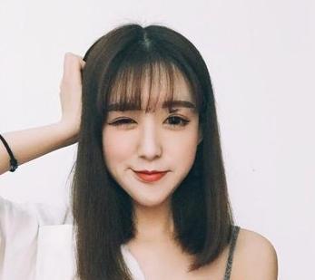 这4款“内扣短发”火了，适合圆脸女生，超级显瘦！