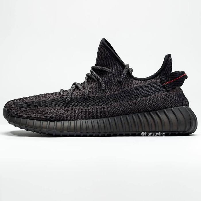 黑魂 YEEZY BOOST 350 V2 清晰实物有了，货量也曝光？？