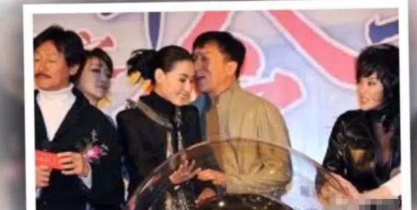 真相大白！港媒曝张柏芝三胎生父是成龙，其已公开承认？