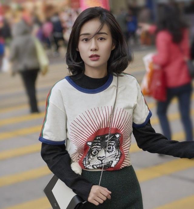 当《夏至未至》的颜未掀起刘海,这还是同一个人吗?