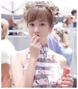 ​承认整形失败的张檬取出假体后首现身，网友惊叹这次修复好了吗？