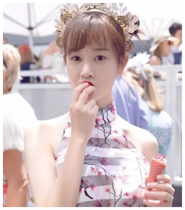 承认整形失败的张檬取出假体后首现身，网友惊叹这次修复好了吗？