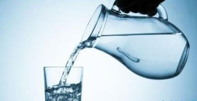 ​世界上最小的净水器，比手机卡还小