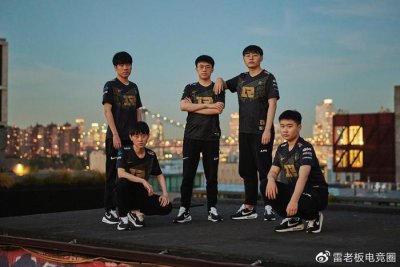 ​RNG比赛语音曝光，呼吸哥一开口让LPL观众集体破防