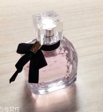 ysl反转巴黎香水适合年龄 恋爱中的少女