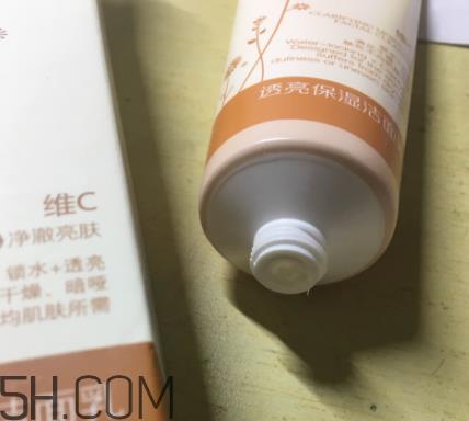 法兰琳卡维c洁面乳好用吗_法兰琳卡维c洁面乳使用心得