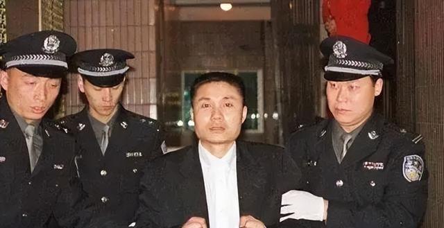 中国最强十大悍匪盘点,个个手段残忍,刘华强也只能当小弟(上)