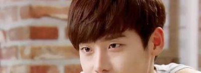 ​韩国男明星排行榜（韩国男明星排行榜前三名）