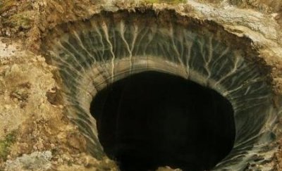 ​吉林农安大面积黑土地被征占建特色小镇，为何只见高档别墅？总台记者调查