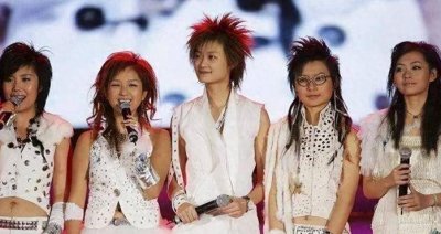 ​超级女声历届排名（超级女声历届排名郁可唯）