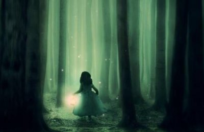 ​七月十五鬼节出生的女孩克夫吗？2006年七月十五鬼节出生的女孩