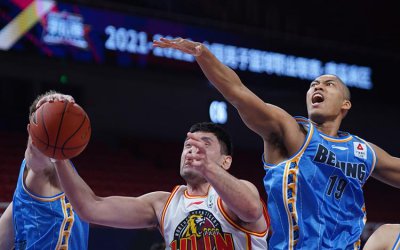 ​首钢遭横扫出局，雅尼斯留下3个未解之谜