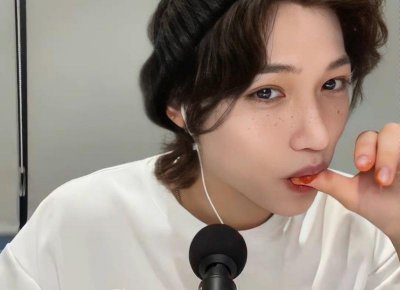 ​80岁母亲大门紧锁，晒得衣服三天没收，撬开门，已经瘫痪了！