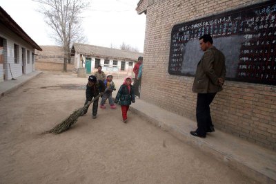 ​农村学校代课老师能转正么