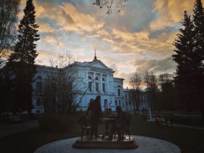 ​托木斯克国立大学-四所最顶尖的俄罗斯国立大学之一