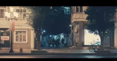 ​地球上还会有人纯粹因为爱 而一辈子记得你的电话号码吗？