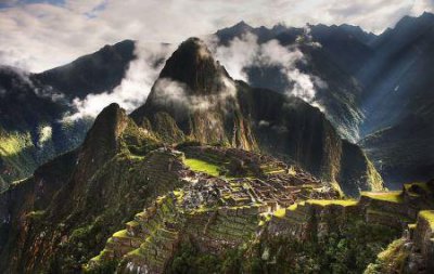 ​世界上第一高桥：565米的中国云贵交界处北盘江大桥绝美风光！