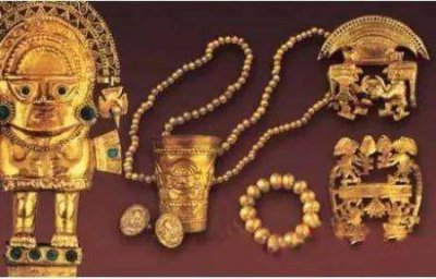 ​云南长发女刘品会 发长3.50米，昭通