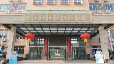 ​侯尤雯所在的文来中学为何能连续11年蝉联上海古诗文大赛冠军？