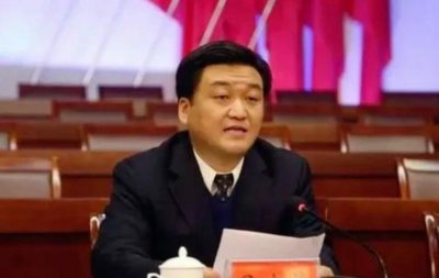 ​“水利巨虎”潘军峰：一桌酒席3.88万，被免职后仍突击提拔干部