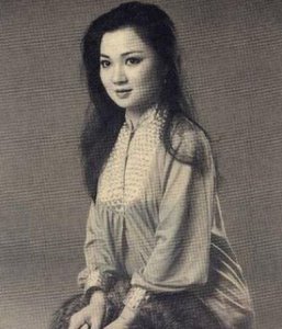 ​恶有恶报！23年前白冰女儿被绑架“撕票”，幕后主犯被执行枪决