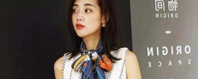 ​小方巾怎么系好看？3种简单系法，轻松学会