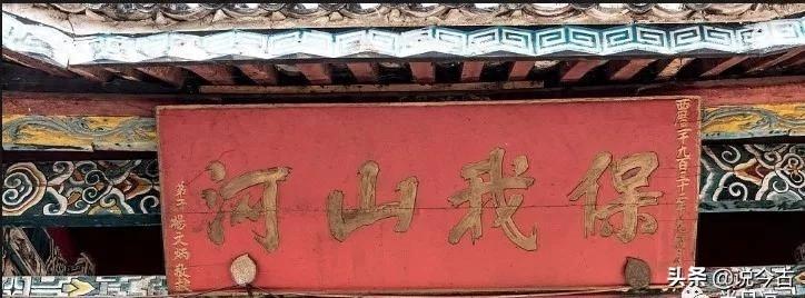 实拍缅甸果敢现状，以前说中文用人民币的地方已经都被缅文替代了