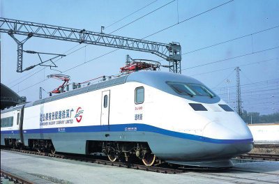 ​蓝箭号-驰骋广深川贵地区的高速动车组