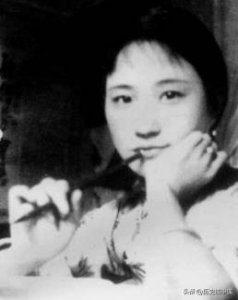 ​杭州美人王映霞: 嫁给郁达夫后出轨戴笠，改嫁普通人，2000年去世