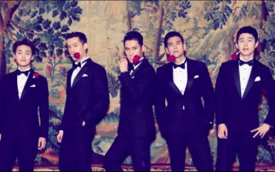 ​张歆艺姐弟恋慕了！袁弘喜提“大腿挂件”，遇二姐镜头惨变1米5