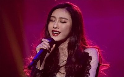 ​9年前陈冰参加中国好声音，出名后被雪藏多年