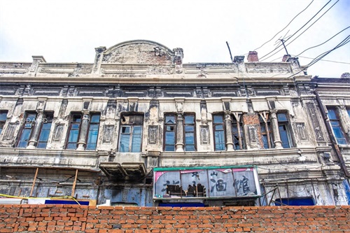 实拍哈尔滨老道外：颓败沉寂的老街区，曾是哈尔滨最繁华的地方