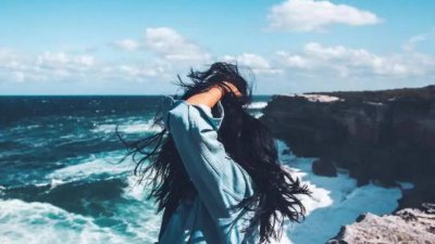 ​男生不主动找女生聊天，未必是不喜欢，这三点很关键